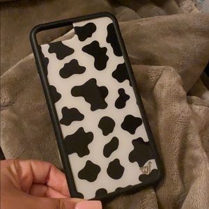Wildflower moo moo case 6/7/8+ case